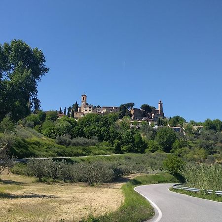 דירות Castelbellino Casa Ghibellina מראה חיצוני תמונה